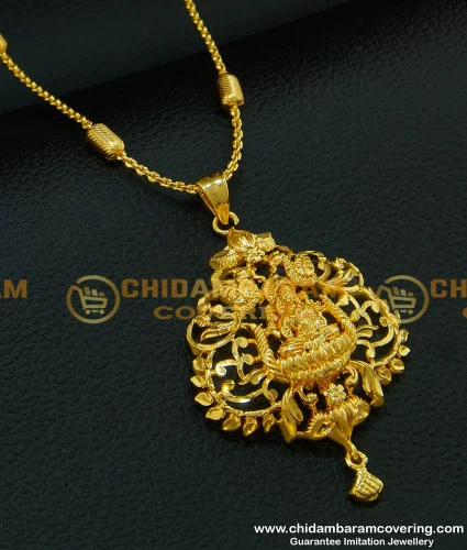 Gold chain with lakshmi on sale pendant